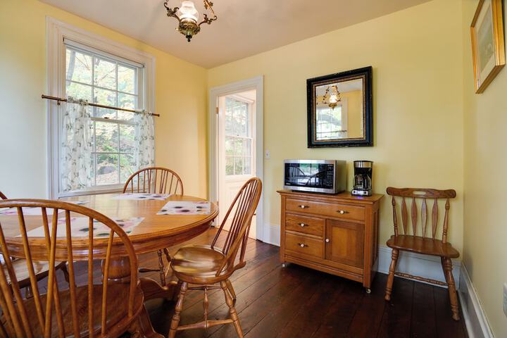 Historic Home in Taylors Falls w / Patio & Fire Pit