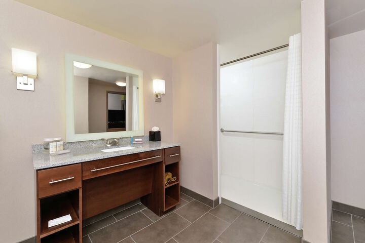 Room 16 of 61