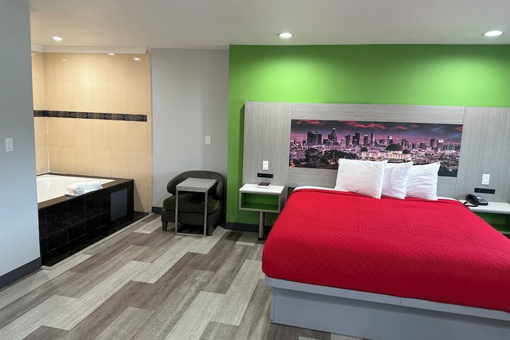 Room 41 of 45