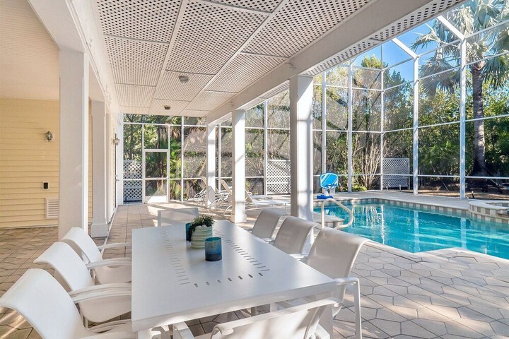 The Palm and Shell Captiva Island Private Luxury Home With Pool hot tub and Beach Access
