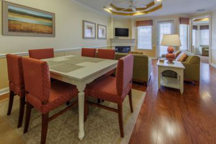 Holiday Inn Club Vacations Fox River Resort