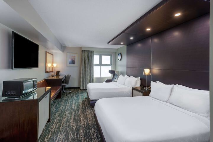 41 Lakefront Hotel Trademark Collection by Wyndham
