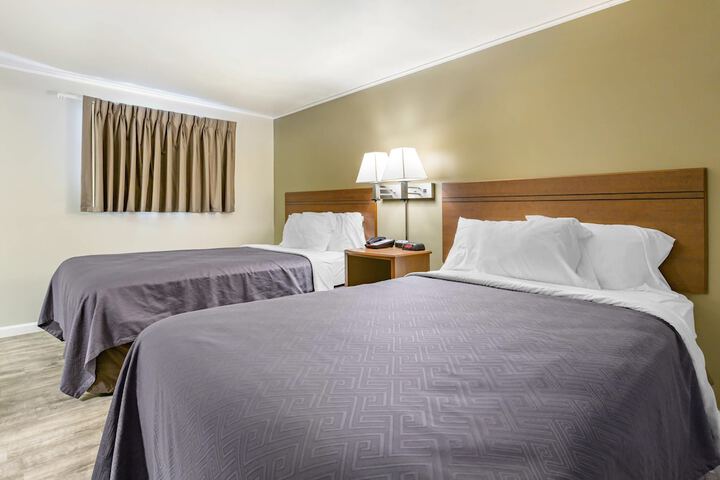 Econo Lodge Bellefonte I-99