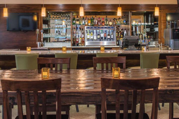 DoubleTree by Hilton Portland - Beaverton