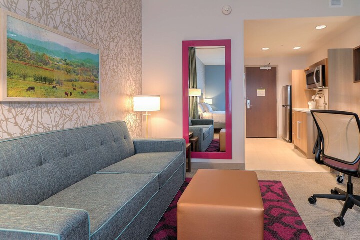 Room 30 of 51