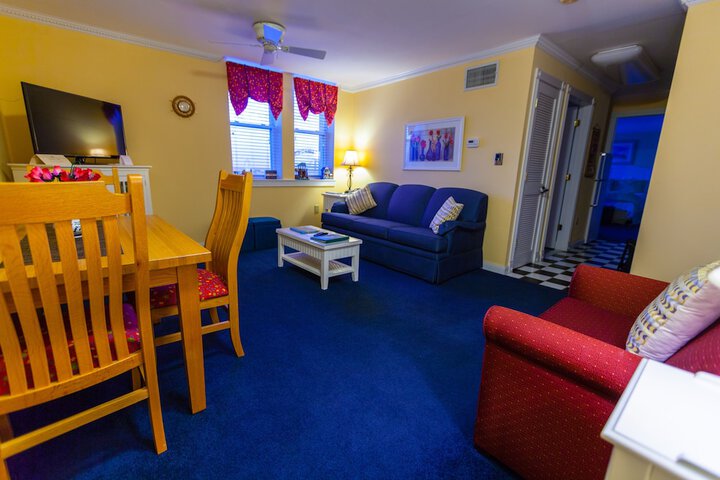 Room 20 of 114