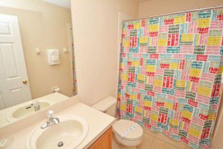 Orlando Sweet Vacation Home 4 Br Villa by RedAwning