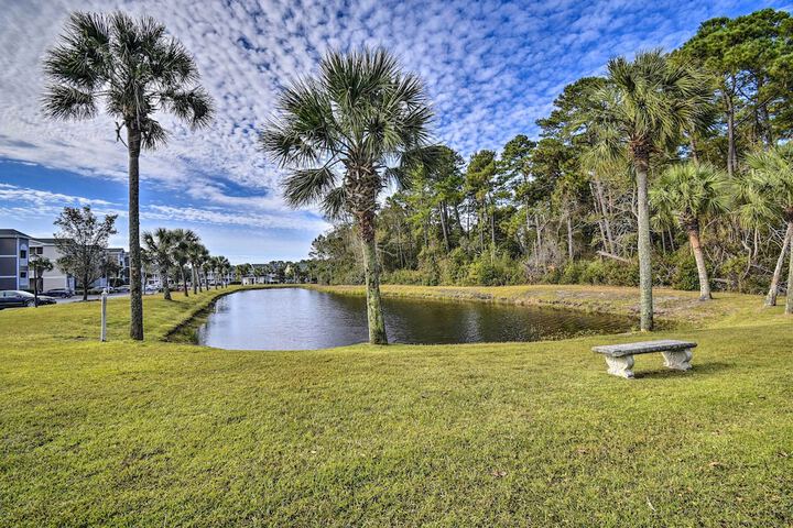 Golf Swim & Explore: Sunset Beach Family Condo!