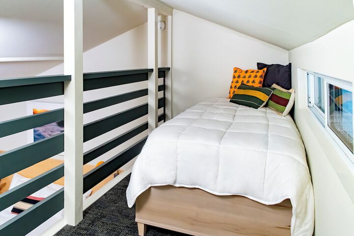 Room 17 of 67