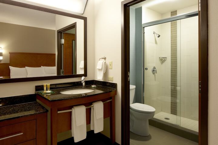 Room 20 of 24