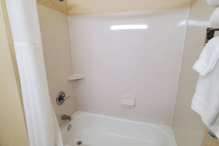 Wingate by Wyndham Uniontown
