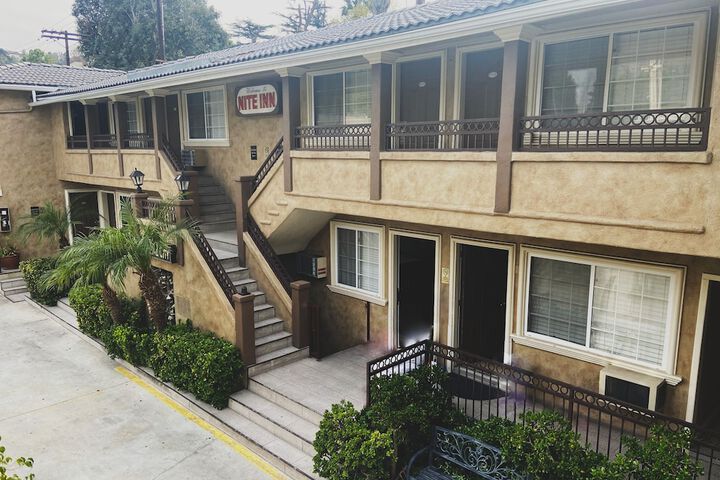 Nite Inn - Walking Distance to Universal Studios Hollywood