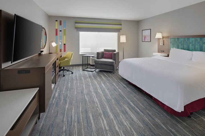 Room 21 of 32