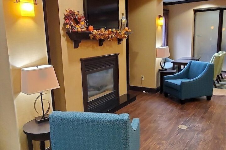 Hotel Interior 4 of 35