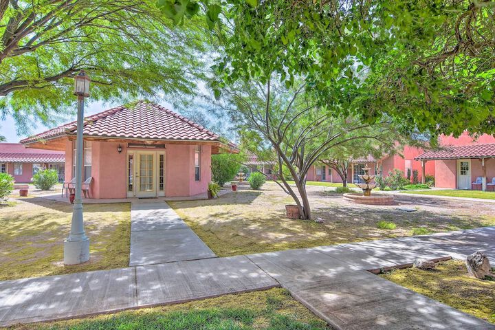 Single-story Eloy Apartment w / Patio Space!