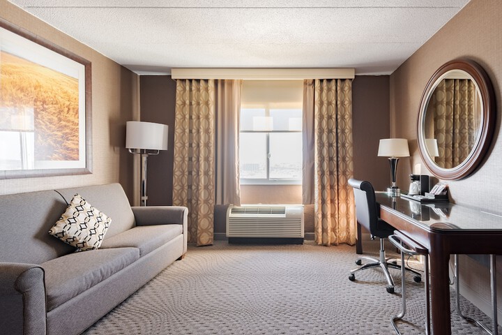 Room 9 of 43