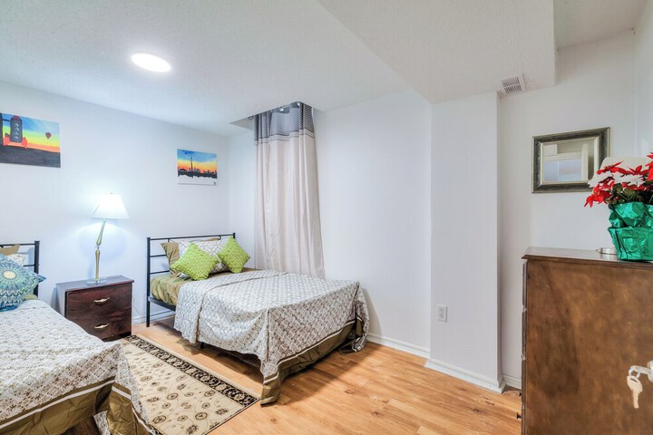 Ajax Suites