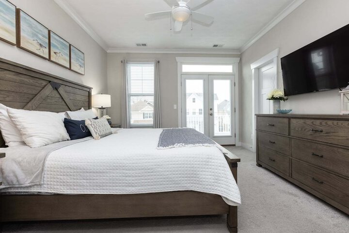 525 The Back Bay House