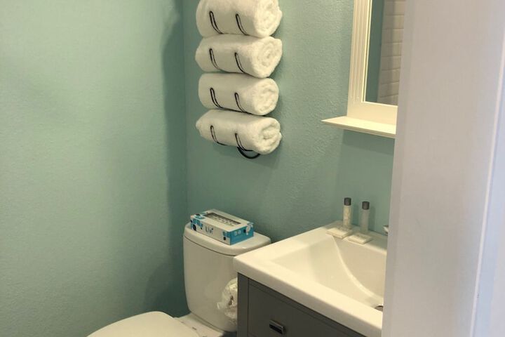 Room 50 of 105