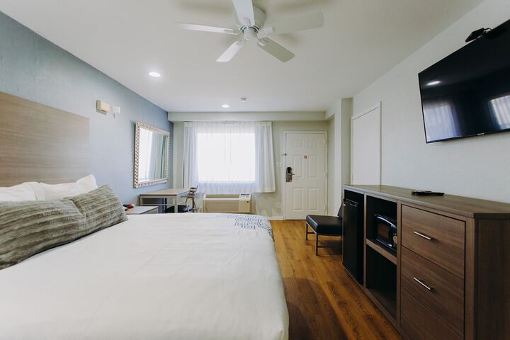 Scottish Inns and Suites - Near Kemah Boardwalk