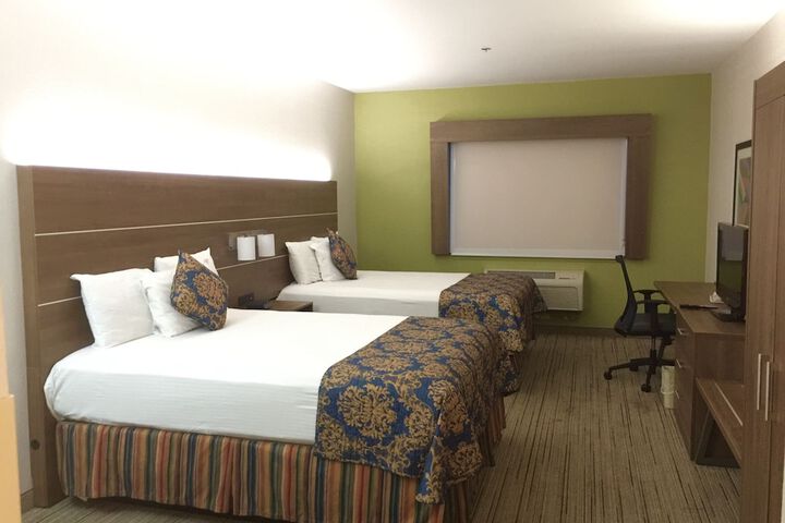 Room 21 of 43