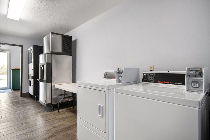 Baymont by Wyndham Marinette