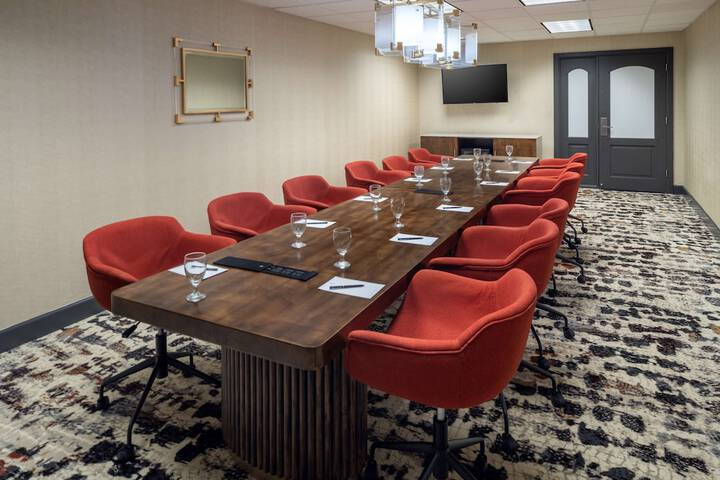 Embassy Suites by Hilton Orlando North