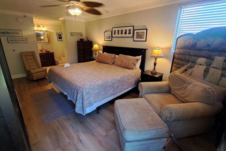 Saint Simons Inn by the Lighthouse
