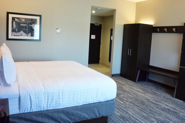 Room 21 of 43