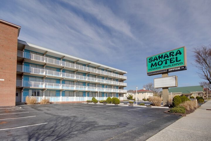 Hotel 3 of 28