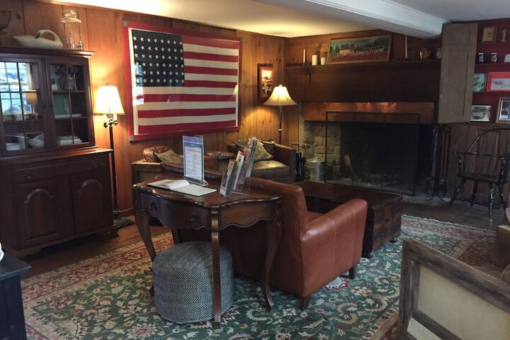 Hotel Interior 11 of 73