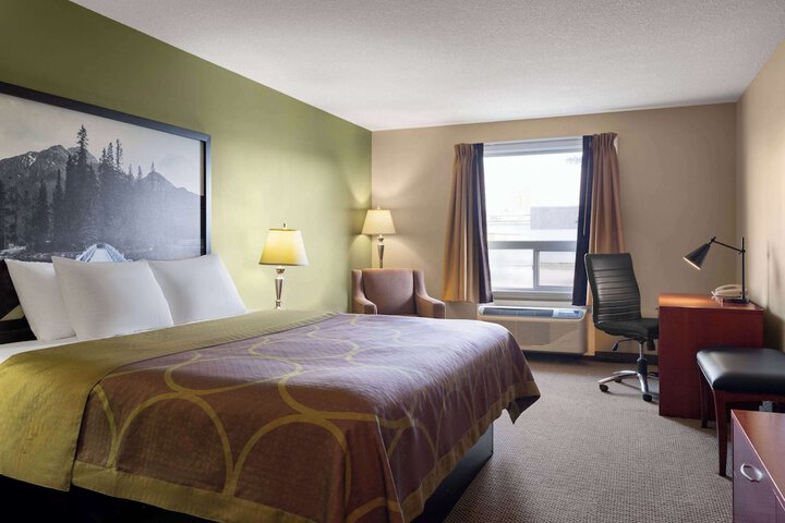 Room 29 of 53