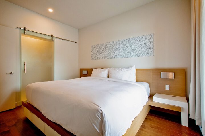 Room 62 of 112