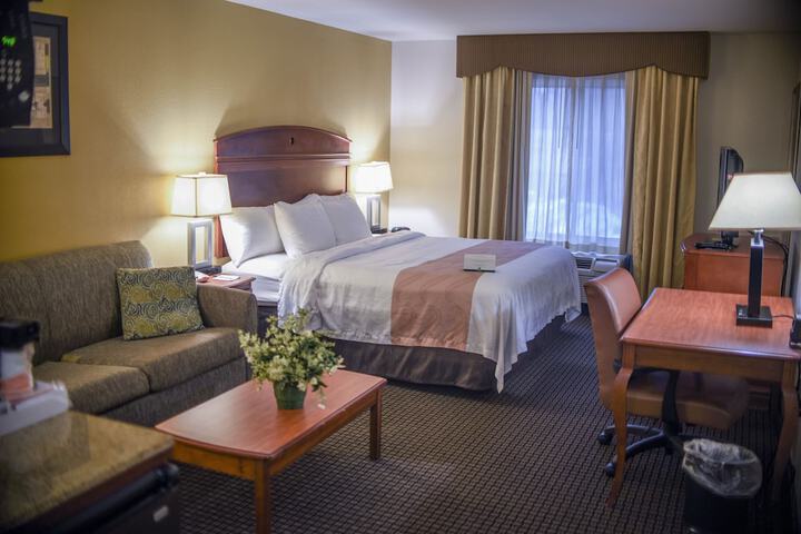 Room 14 of 50