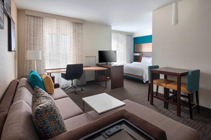 Room 26 of 57