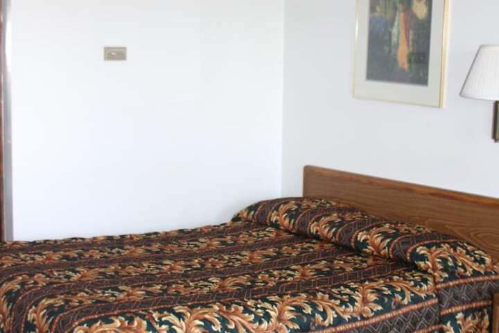 Room 26 of 31