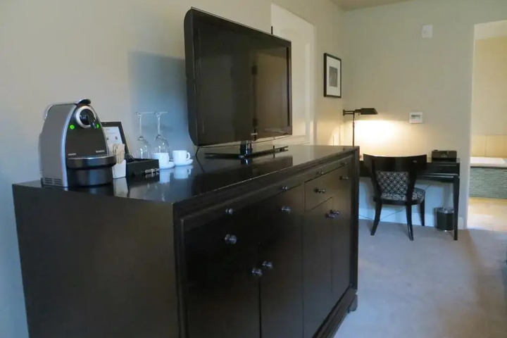 FALLON HOTEL