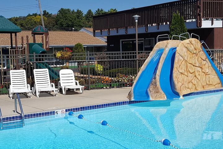 Pool 14 of 120