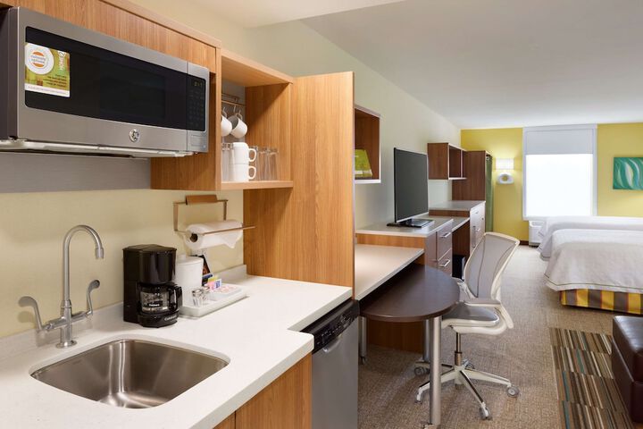 Room 25 of 66