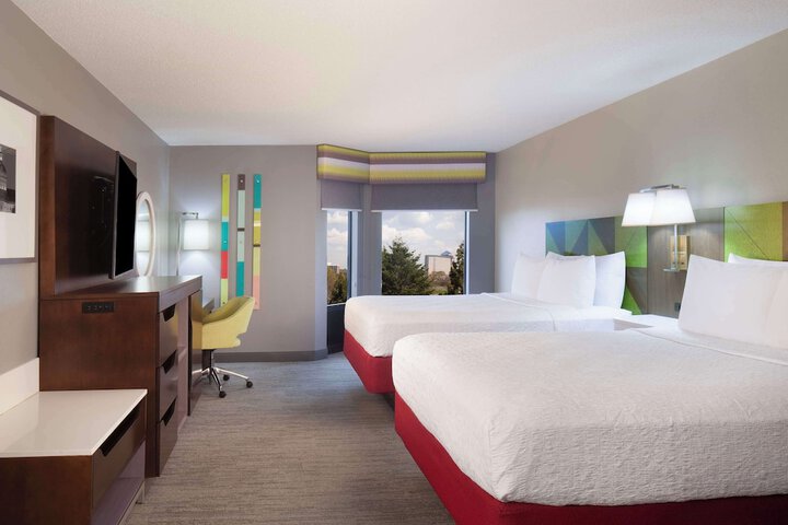Room 19 of 28
