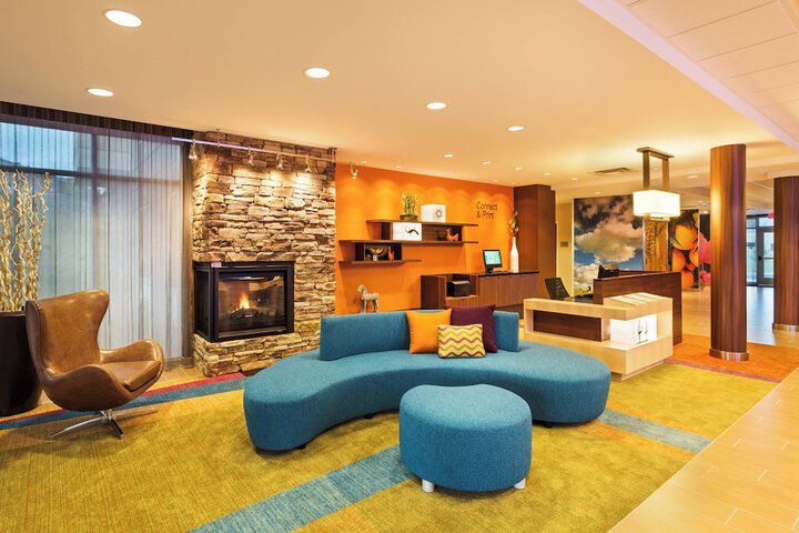 Hotel Interior 11 of 32