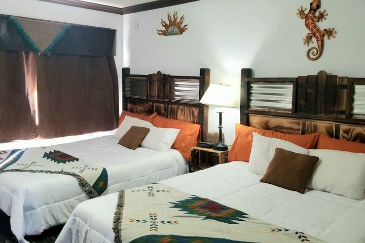 Room 8 of 37