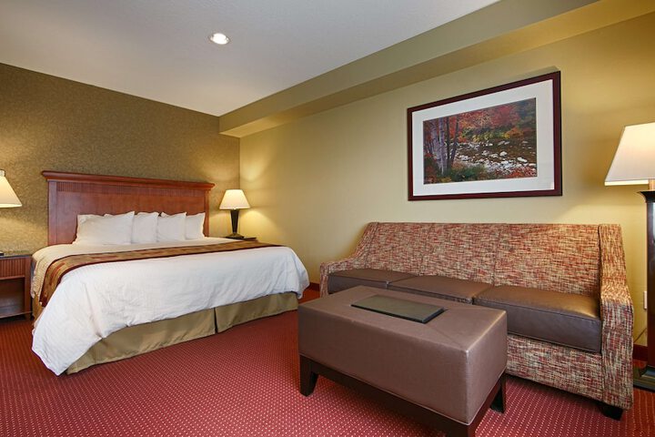Room 13 of 28