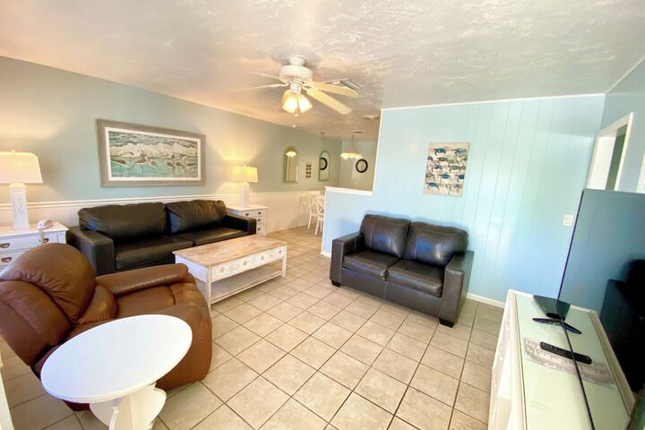Room 115 of 170