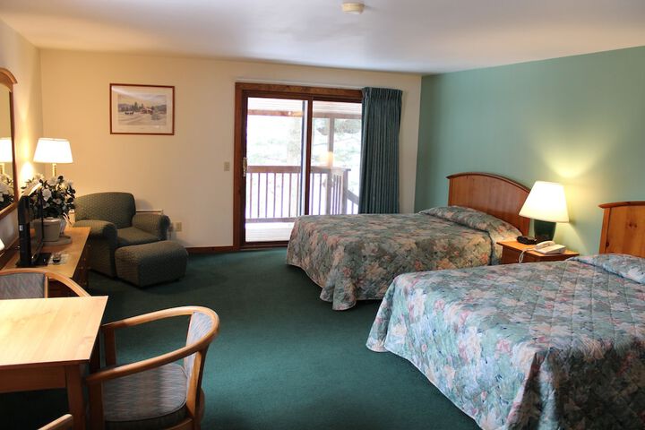 Room 68 of 94