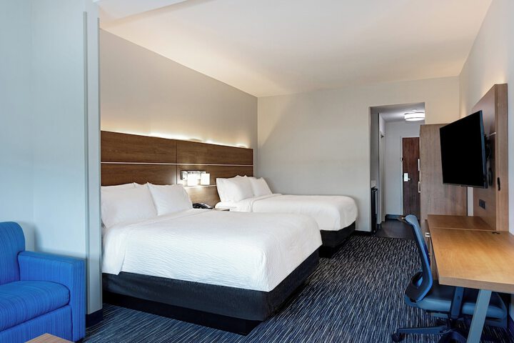 Room 19 of 43