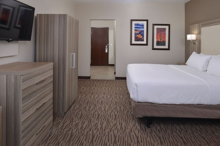 Room 28 of 57