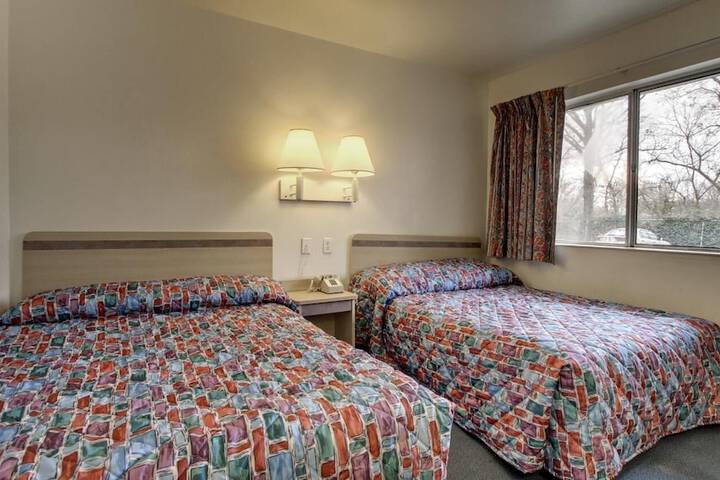 Room 16 of 23