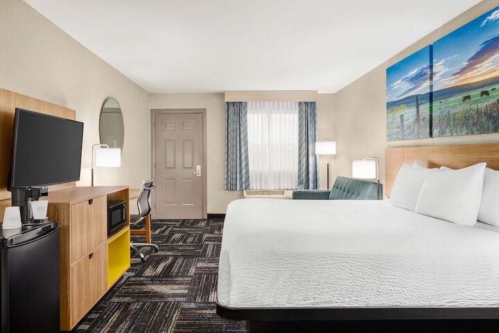 Room 31 of 40