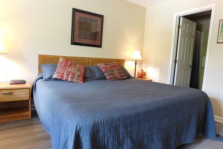 Room 35 of 188